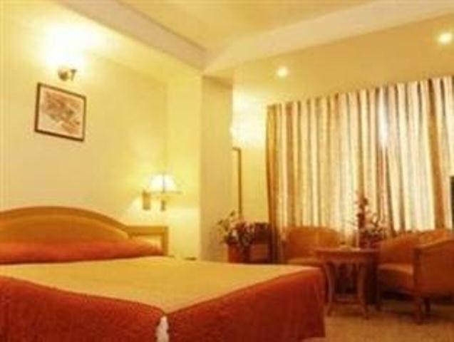 The Ambience Hotel Pune Room photo