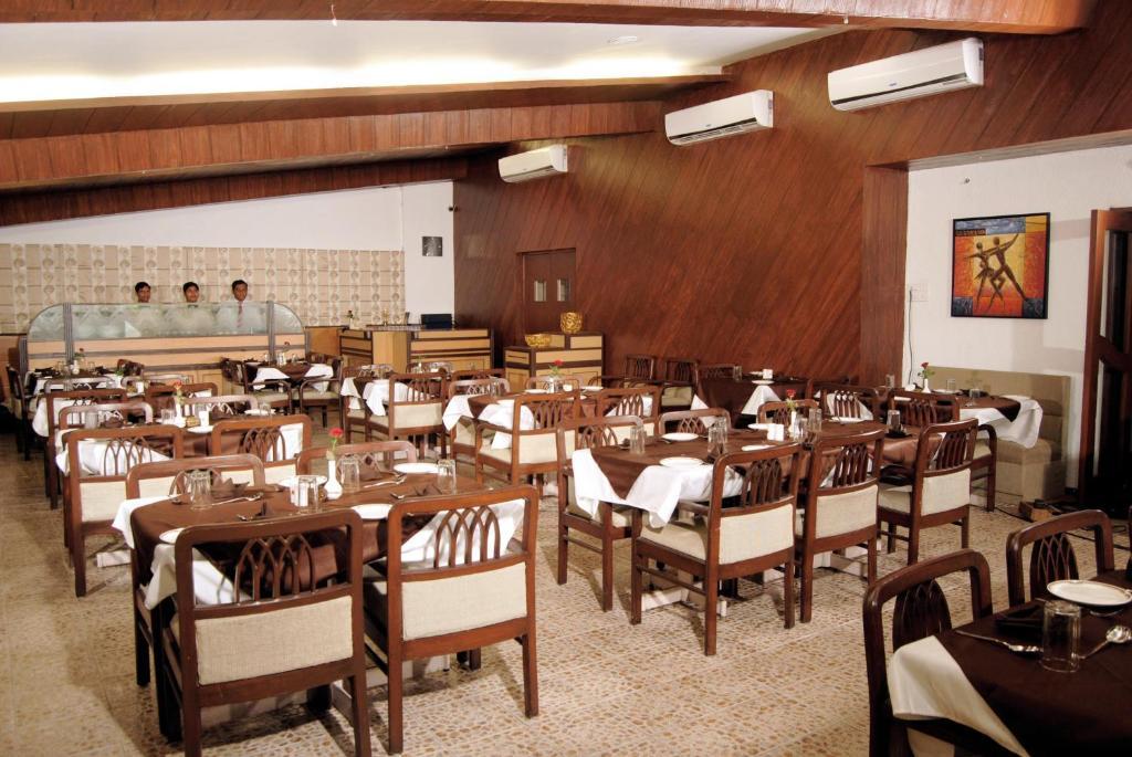 The Ambience Hotel Pune Exterior photo